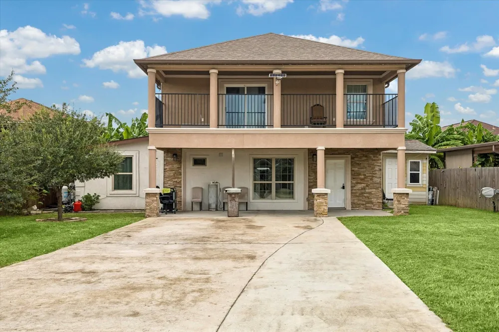 4414 Ivy Lane Fresno, TX 77545
