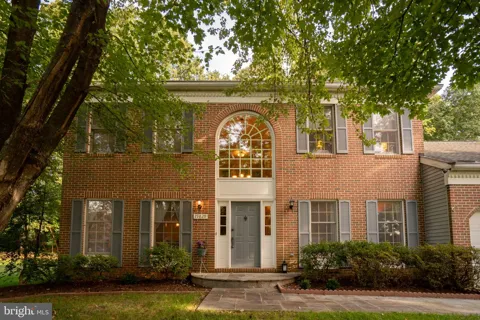 19829 HELMOND WAY