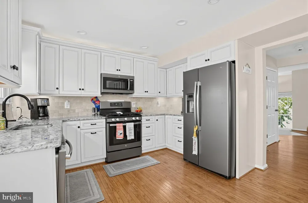 46701 CORKWING SQUARE Sterling, VA 20164