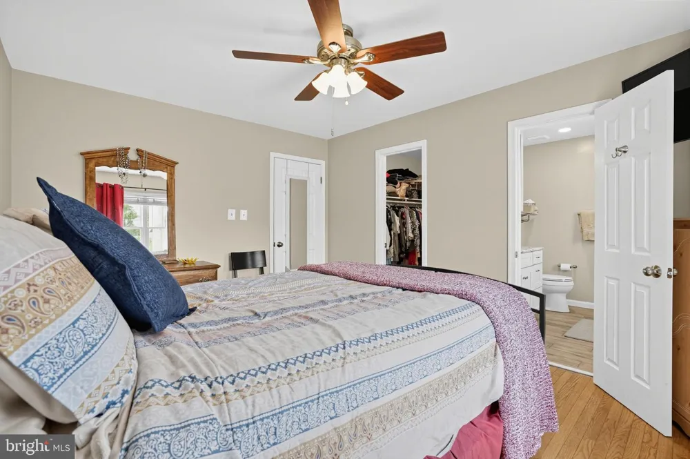 46701 CORKWING SQUARE Sterling, VA 20164