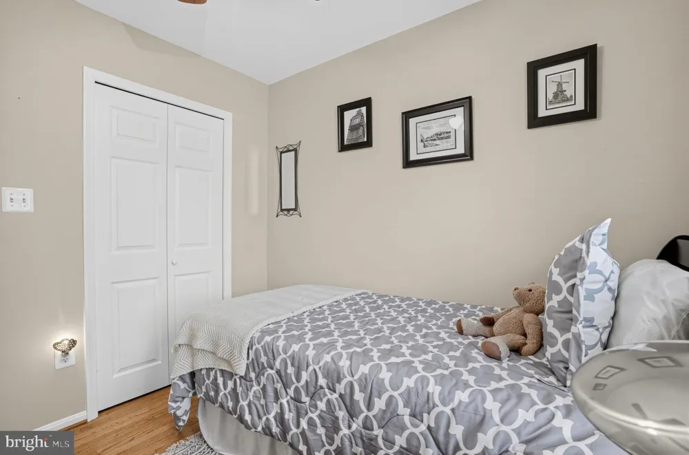 46701 CORKWING SQUARE Sterling, VA 20164