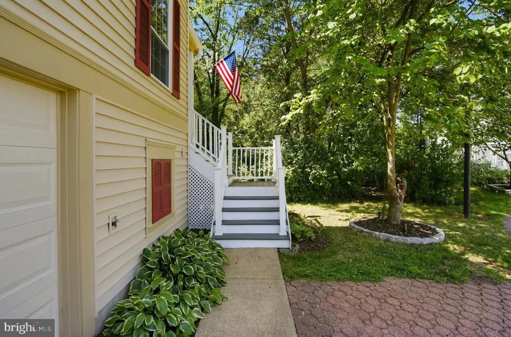 46701 CORKWING SQUARE Sterling, VA 20164