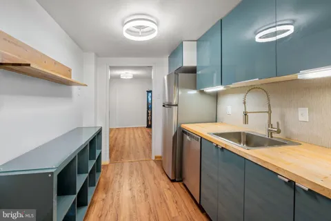 100 WEST AVENUE #301-S