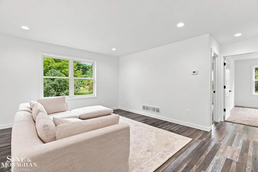 495 Church Road Bridgehampton Township, MI 48419