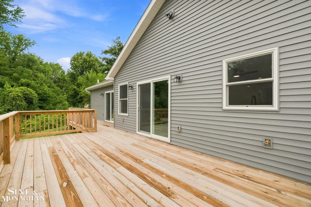 495 Church Road Bridgehampton Township, MI 48419