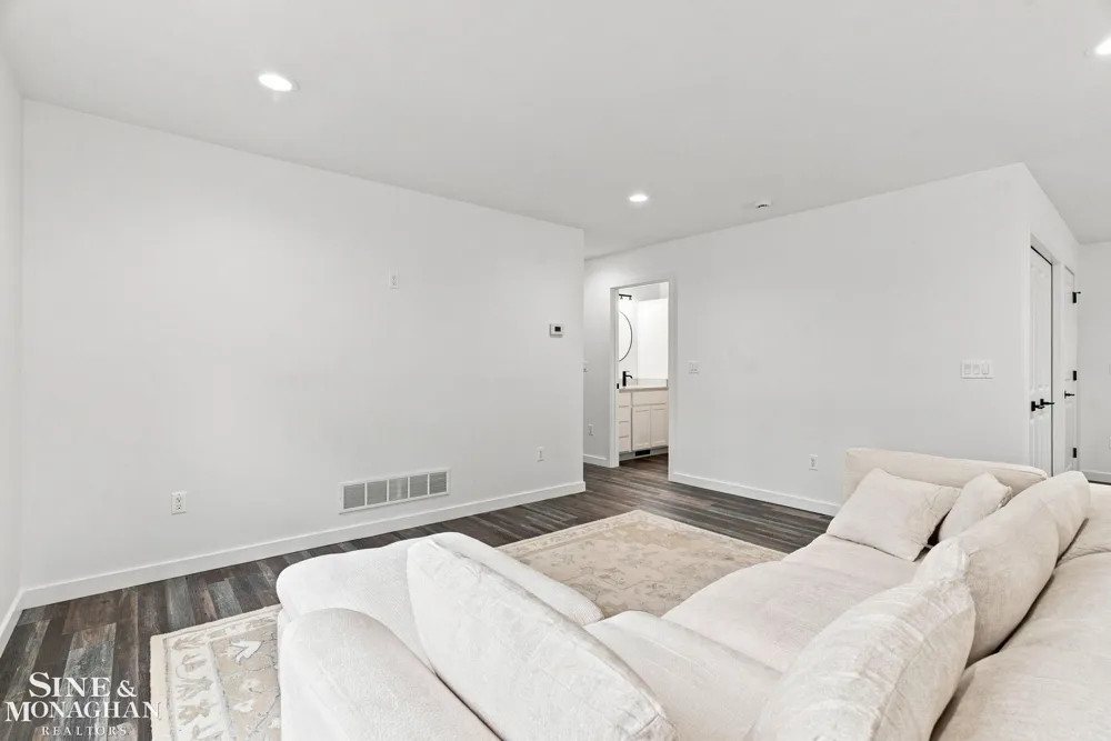 495 Church Road Bridgehampton Township, MI 48419