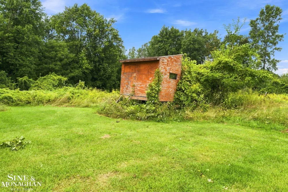 495 Church Road Bridgehampton Township, MI 48419