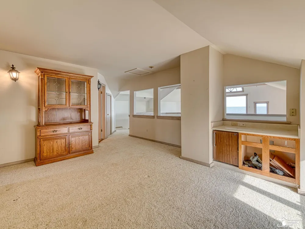 3360 Lakeshore Drive Frenchtown Township, MI 48162