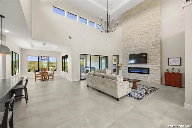 330 PRESTON TRL Boerne, TX 78006