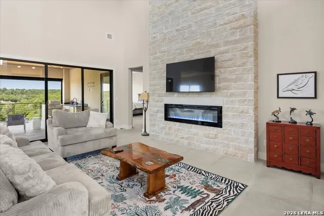 330 PRESTON TRL Boerne, TX 78006