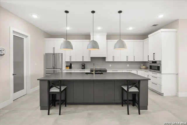 330 PRESTON TRL Boerne, TX 78006
