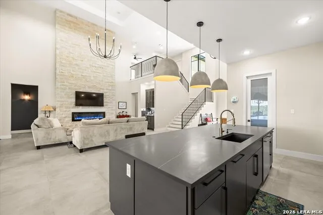330 PRESTON TRL Boerne, TX 78006