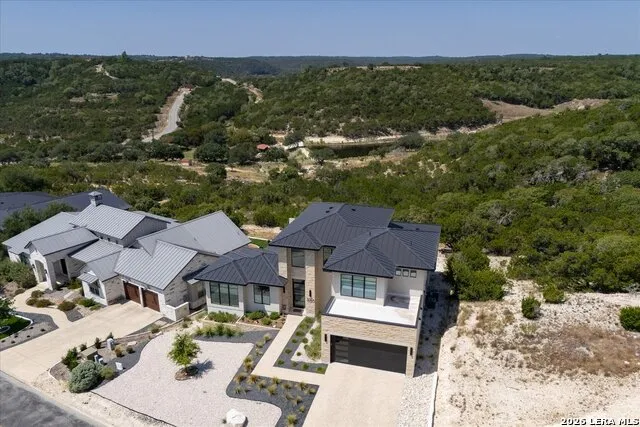 330 PRESTON TRL Boerne, TX 78006