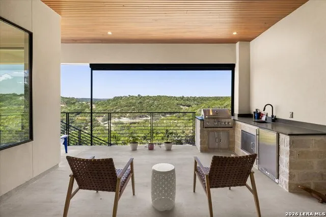 330 PRESTON TRL Boerne, TX 78006