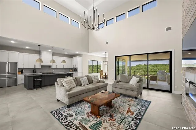 330 PRESTON TRL Boerne, TX 78006