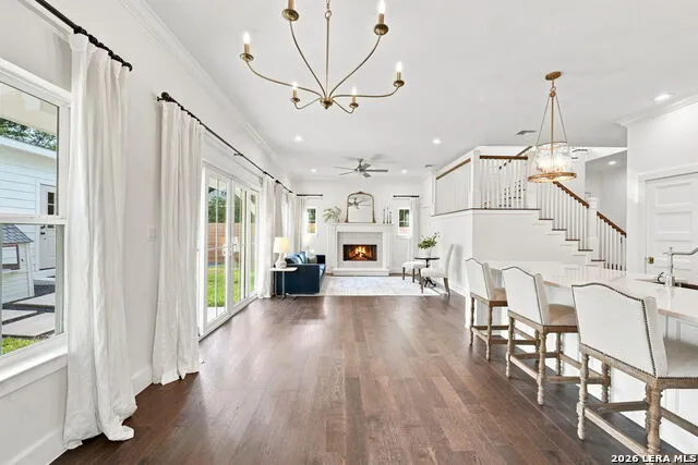 301 OGDEN LN Alamo Heights, TX 78209