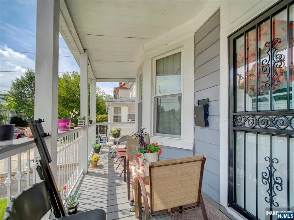 139-141 Richelieu Terrace Newark, NJ 07106