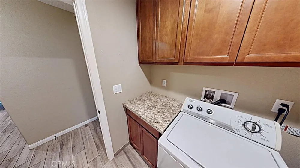 10882 Malgosa Apple Valley, CA 92308