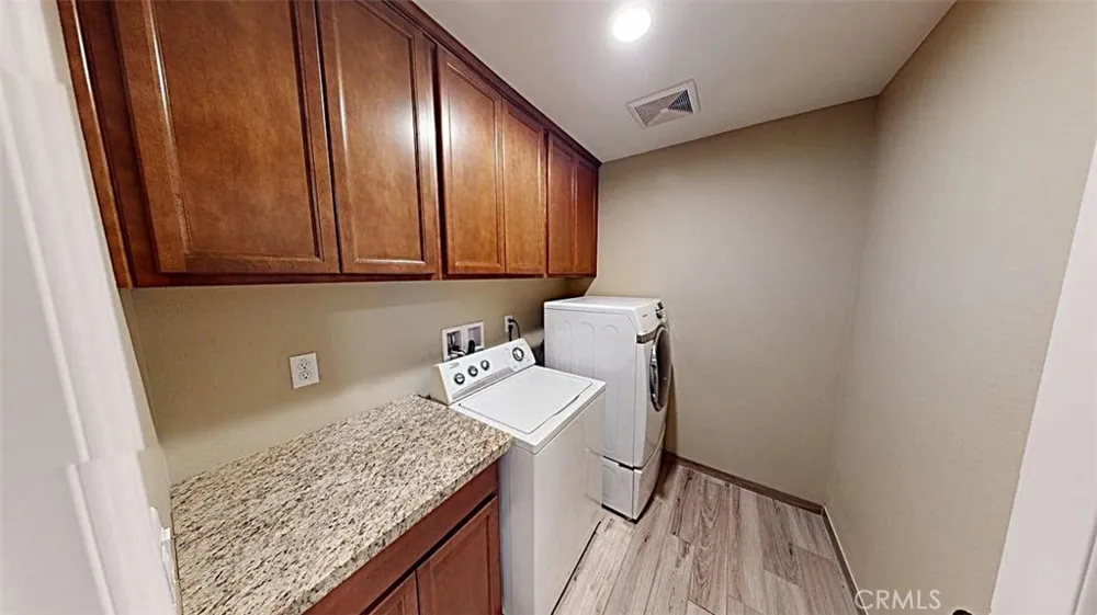 10882 Malgosa Apple Valley, CA 92308