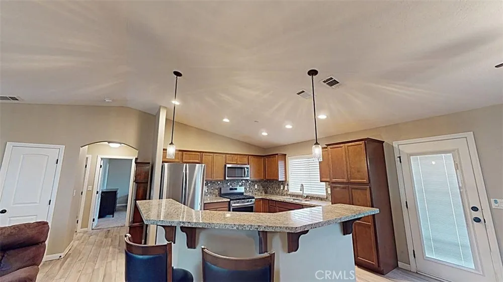 10882 Malgosa Apple Valley, CA 92308