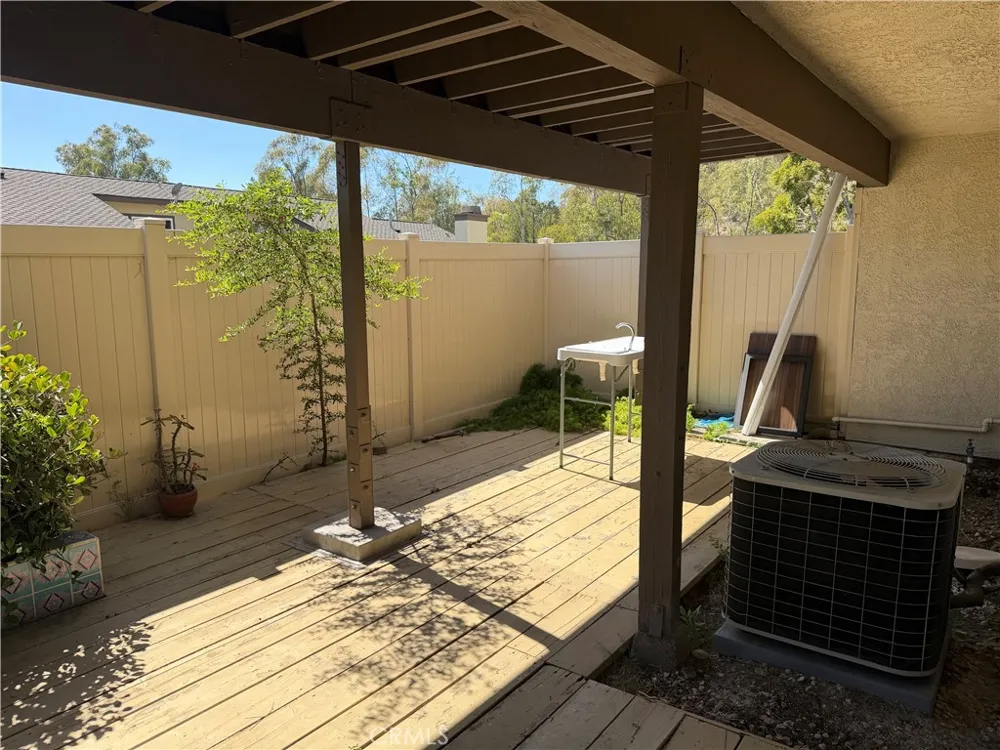 2310 Applewood Fullerton, CA 92833