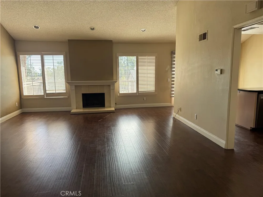 2310 Applewood Fullerton, CA 92833