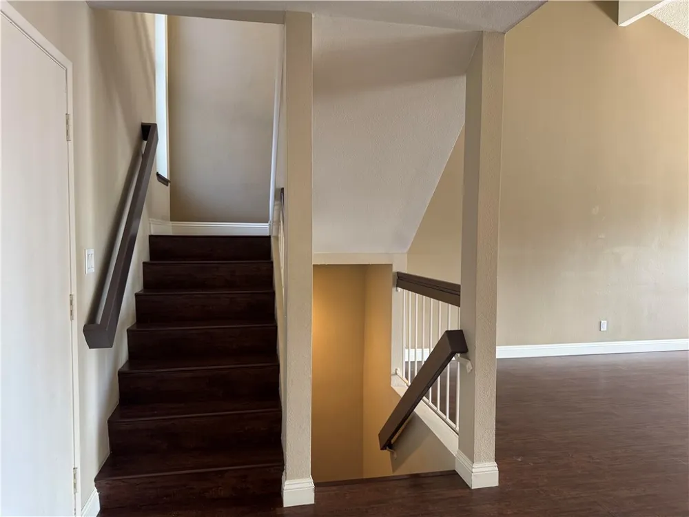 2310 Applewood Fullerton, CA 92833