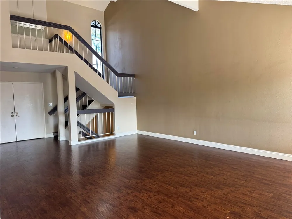 2310 Applewood Fullerton, CA 92833