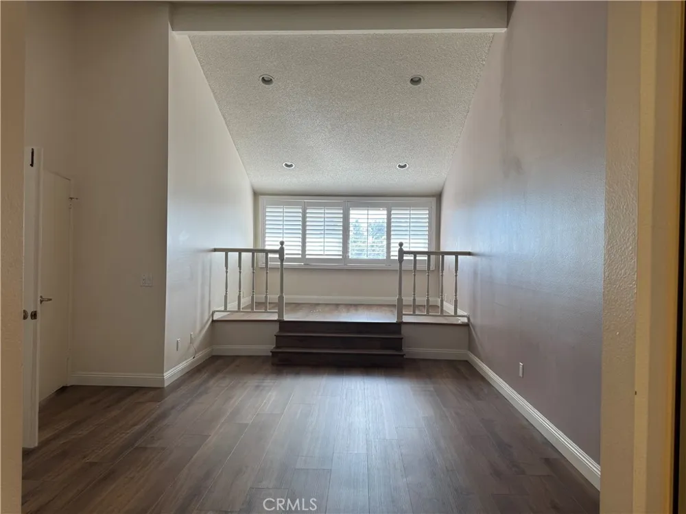 2310 Applewood Fullerton, CA 92833