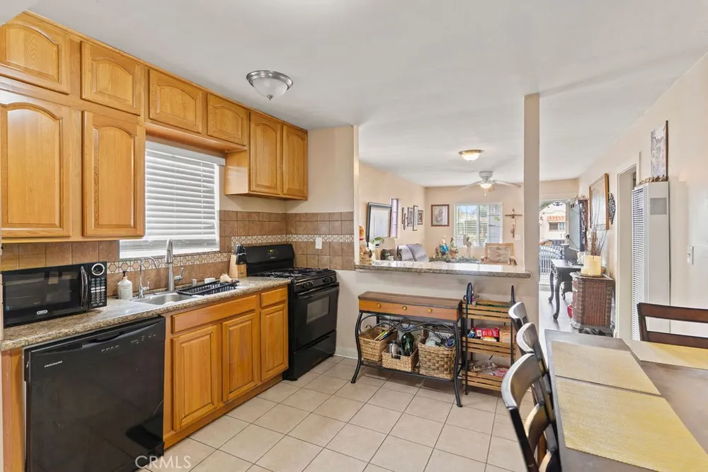 115 E Hardy Inglewood, CA 90301