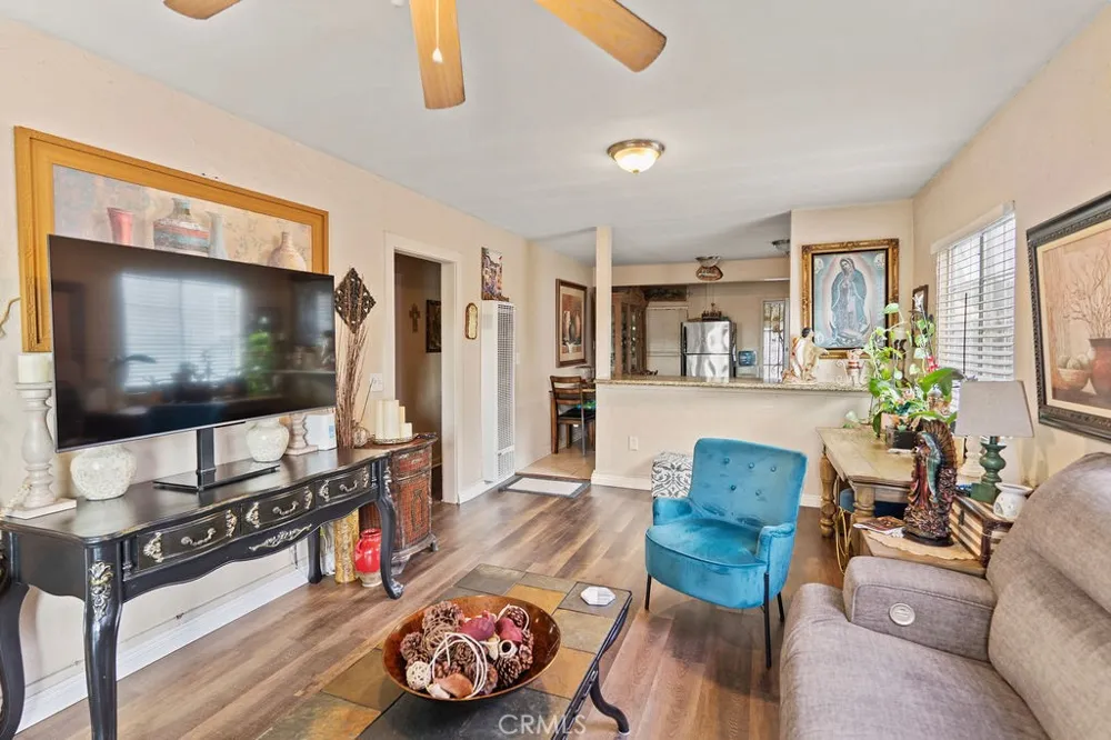 115 E Hardy Inglewood, CA 90301