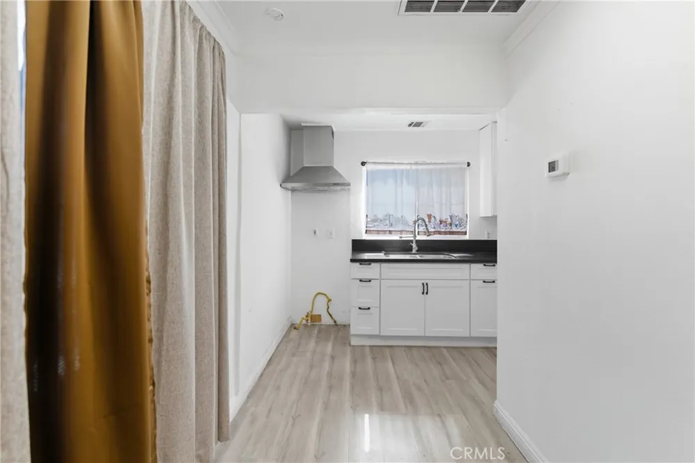 3738 Duane Way South Gate, CA 90280