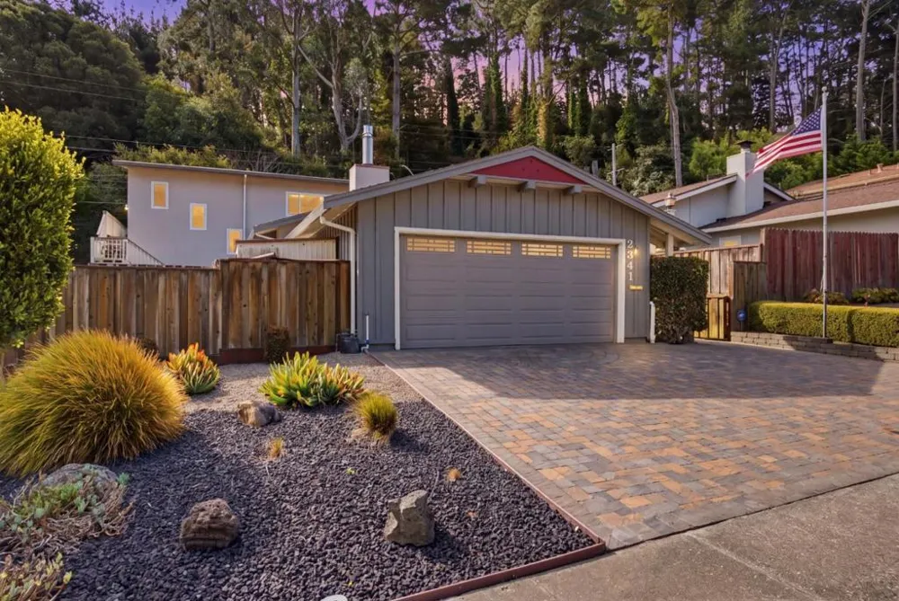 2341 Valleywood Drive San Bruno, CA 94066