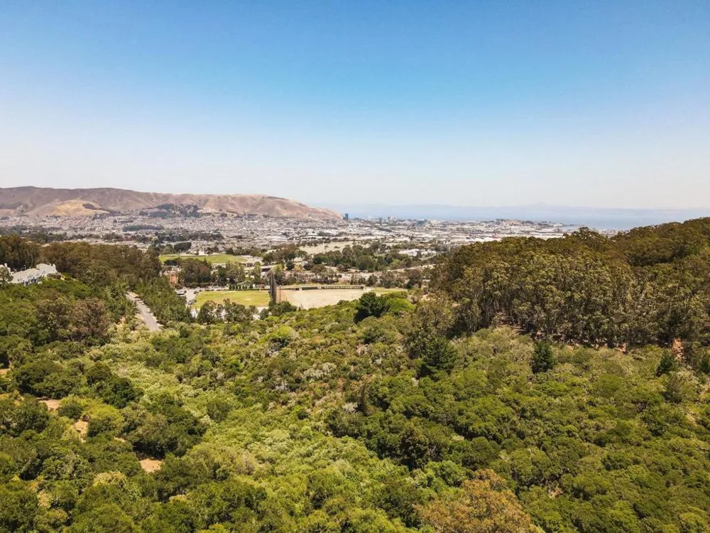 2341 Valleywood Drive San Bruno, CA 94066