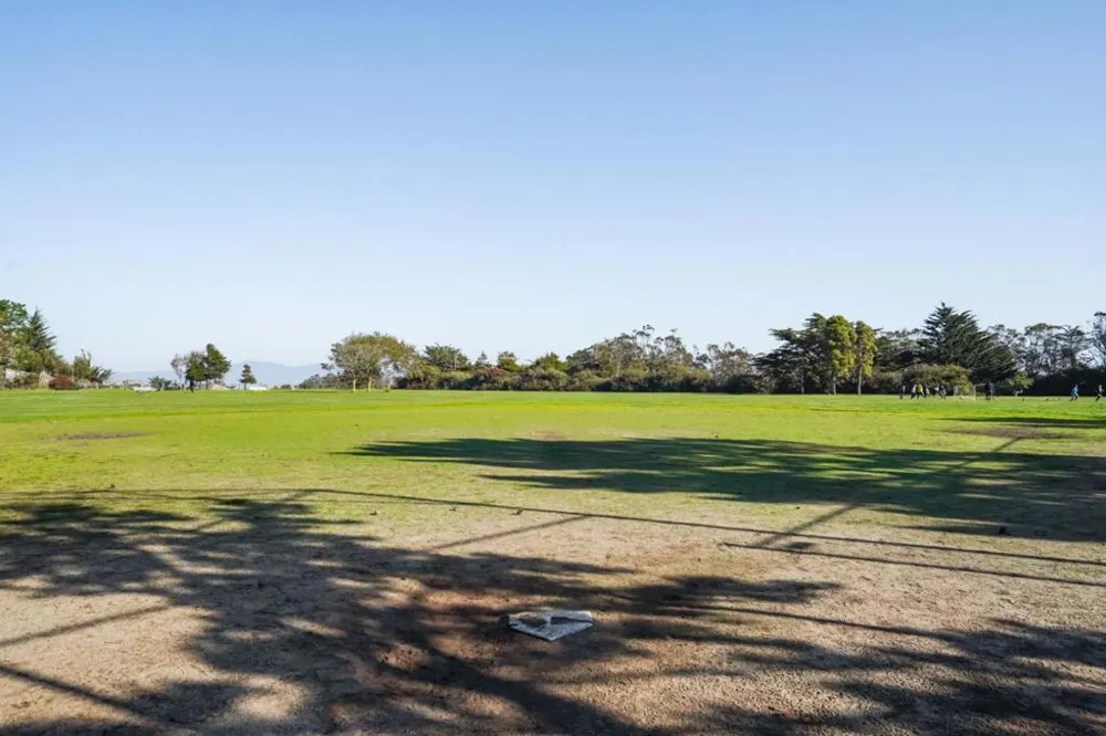 2341 Valleywood Drive San Bruno, CA 94066