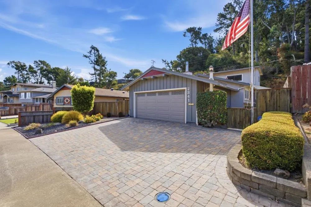 2341 Valleywood Drive San Bruno, CA 94066