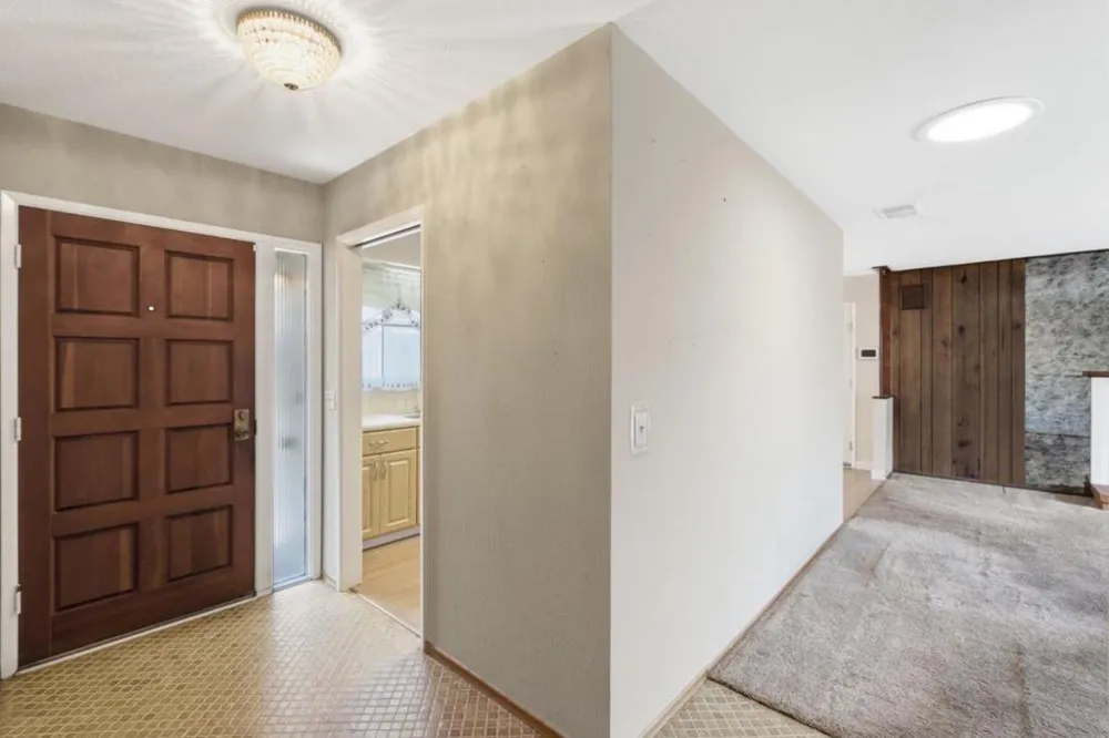 2341 Valleywood Drive San Bruno, CA 94066
