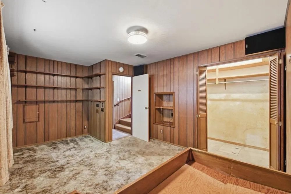 2341 Valleywood Drive San Bruno, CA 94066