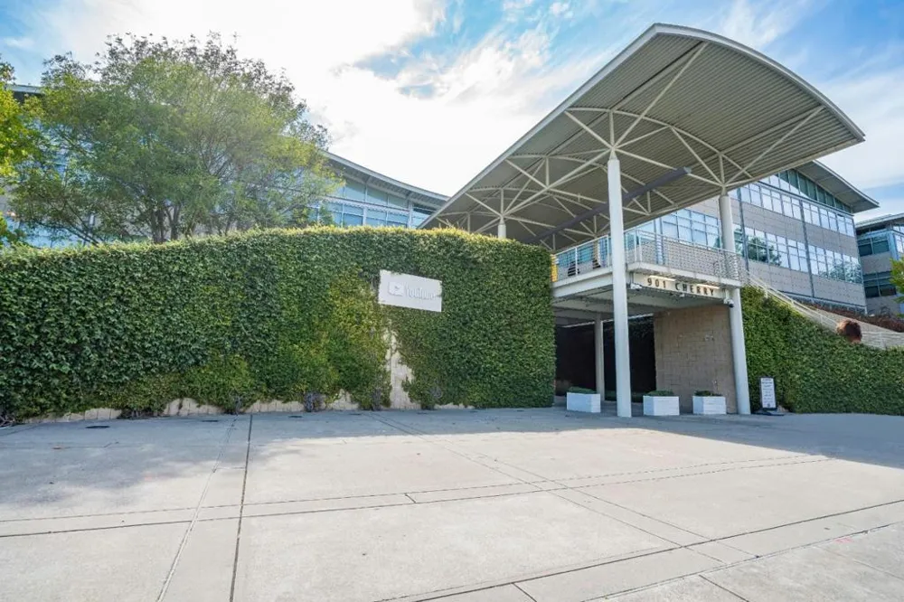 2341 Valleywood Drive San Bruno, CA 94066