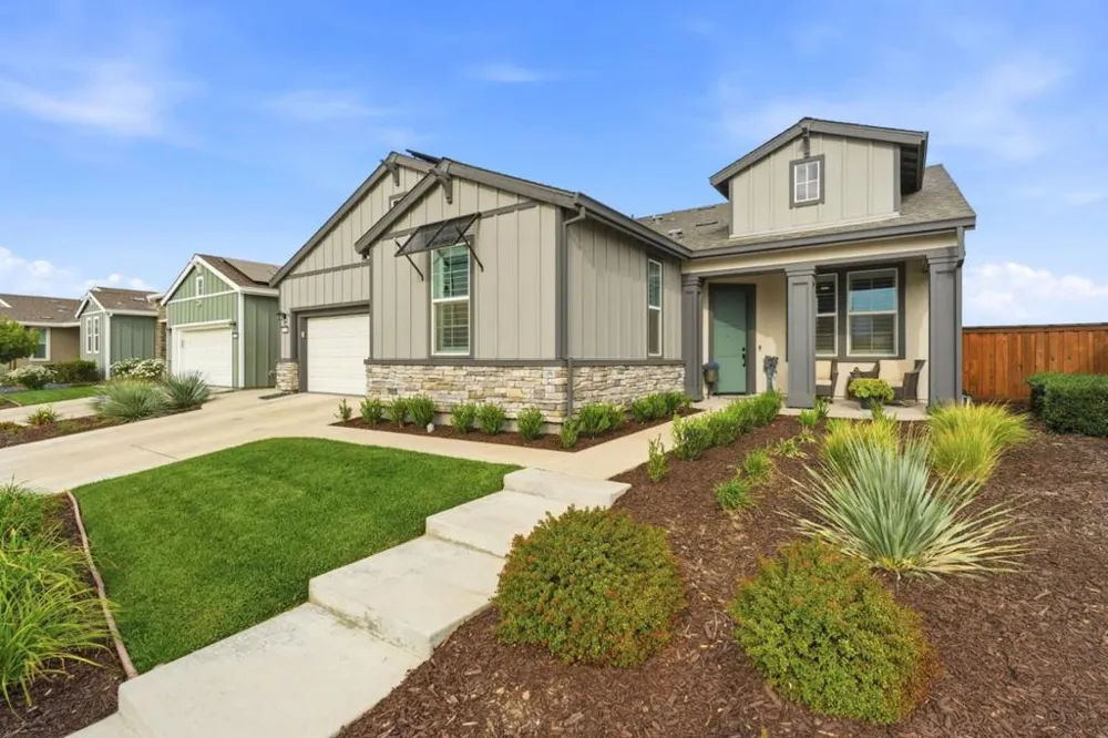 1158 Crescent Avenue Manteca, CA 95336
