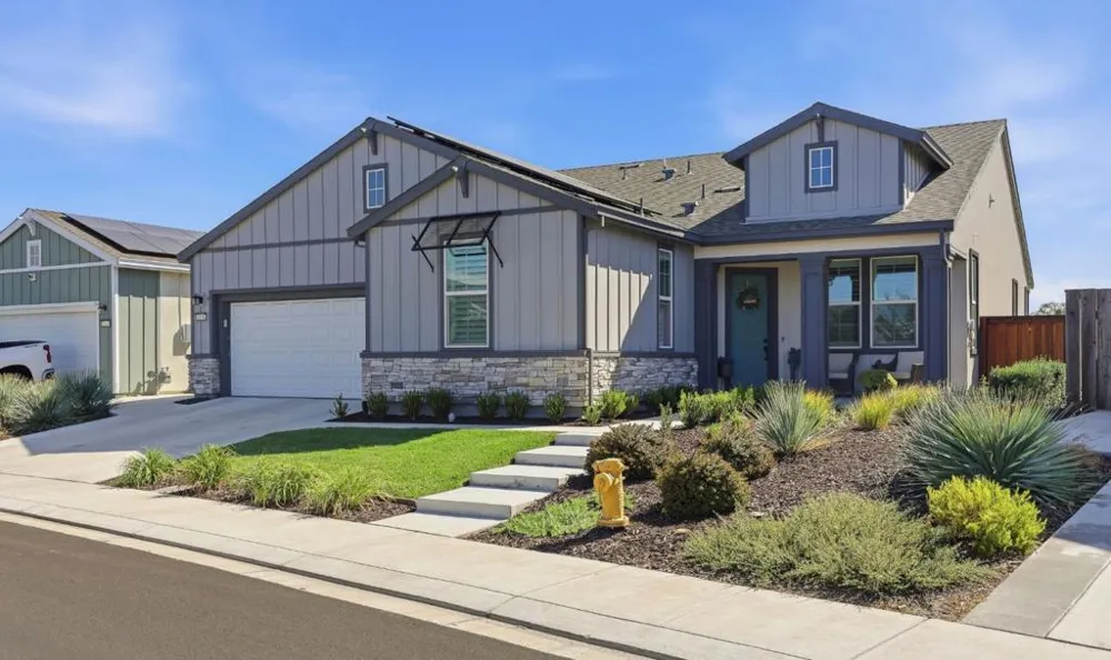 1158 Crescent Avenue Manteca, CA 95336