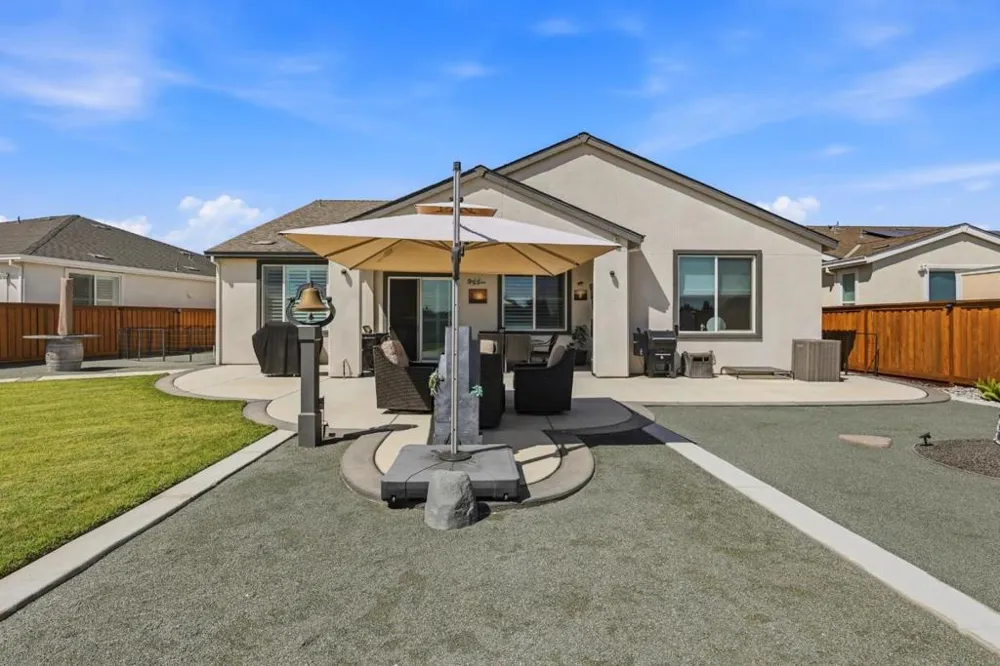 1158 Crescent Avenue Manteca, CA 95336
