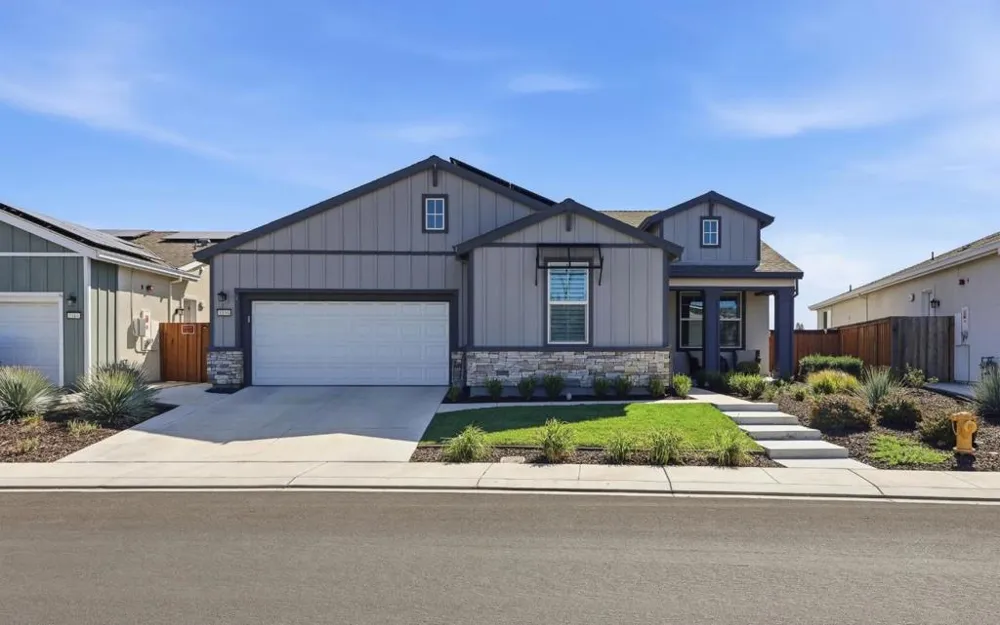 1158 Crescent Avenue Manteca, CA 95336