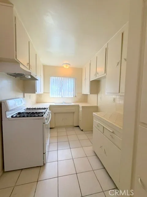 1026 W Granada Court #5 Ontario, CA 91762