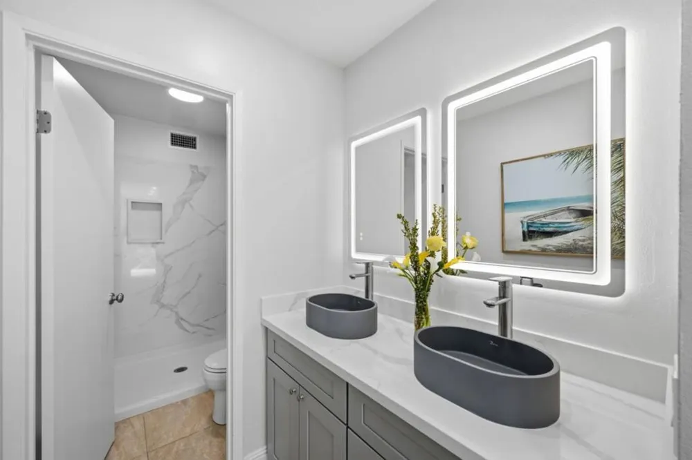 3322 Brittan Avenue #4 San Carlos, CA 94070