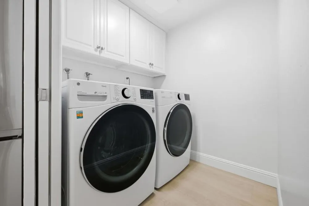 3322 Brittan Avenue #4 San Carlos, CA 94070