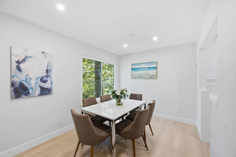 3322 Brittan Avenue #4 San Carlos, CA 94070