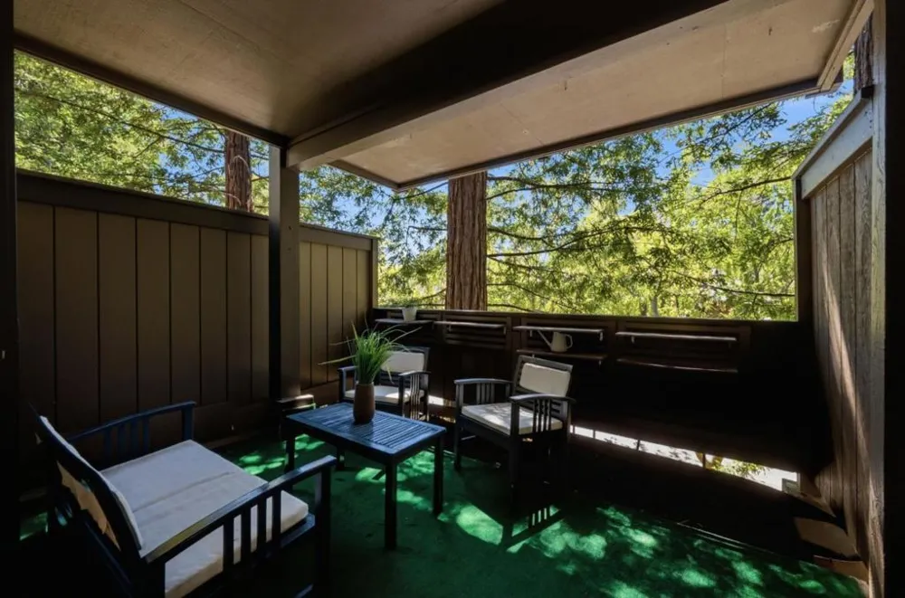 3322 Brittan Avenue #4 San Carlos, CA 94070
