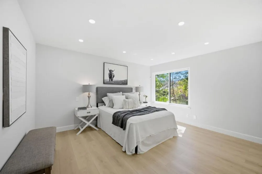 3322 Brittan Avenue #4 San Carlos, CA 94070