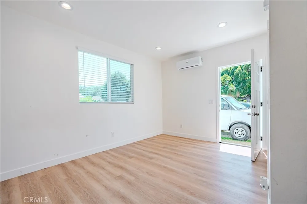 10691 McKeen Studio Street Garden Grove, CA 92843